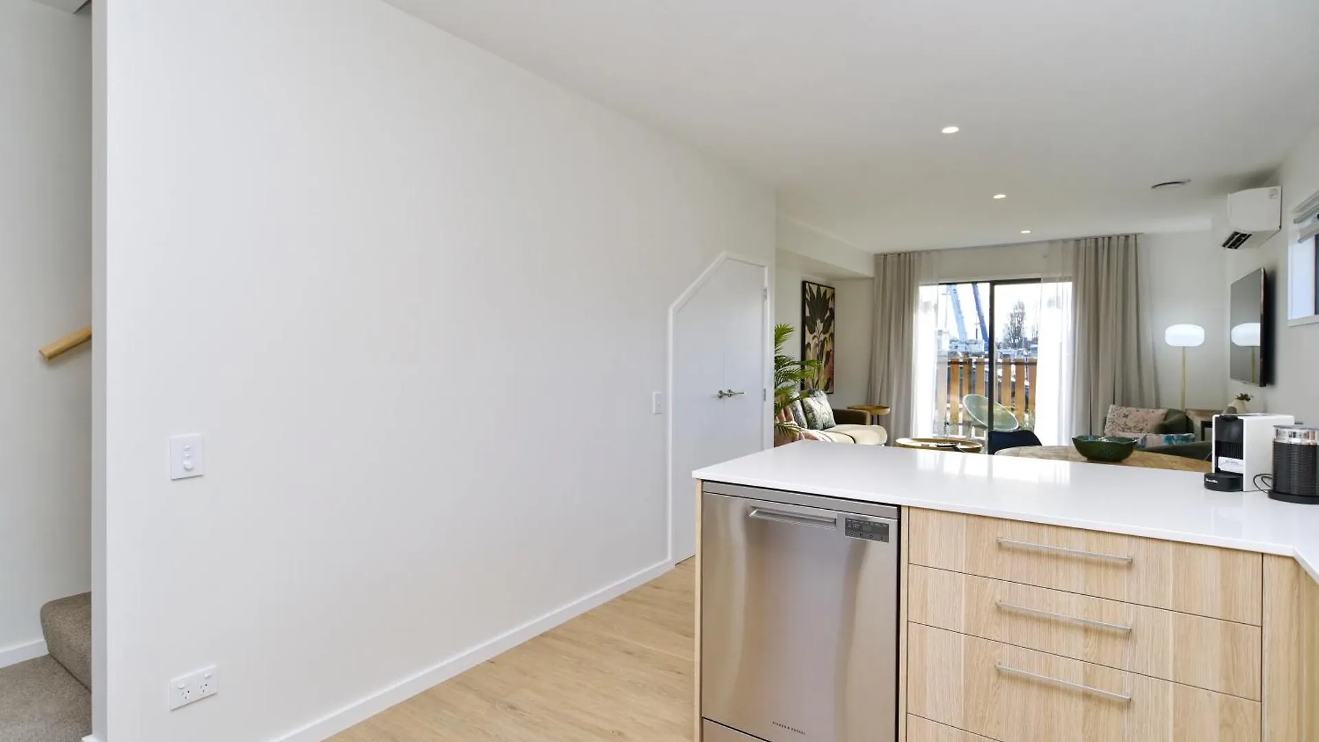 Hereford St Apartment - Christchurch Holiday Homes New Zealand