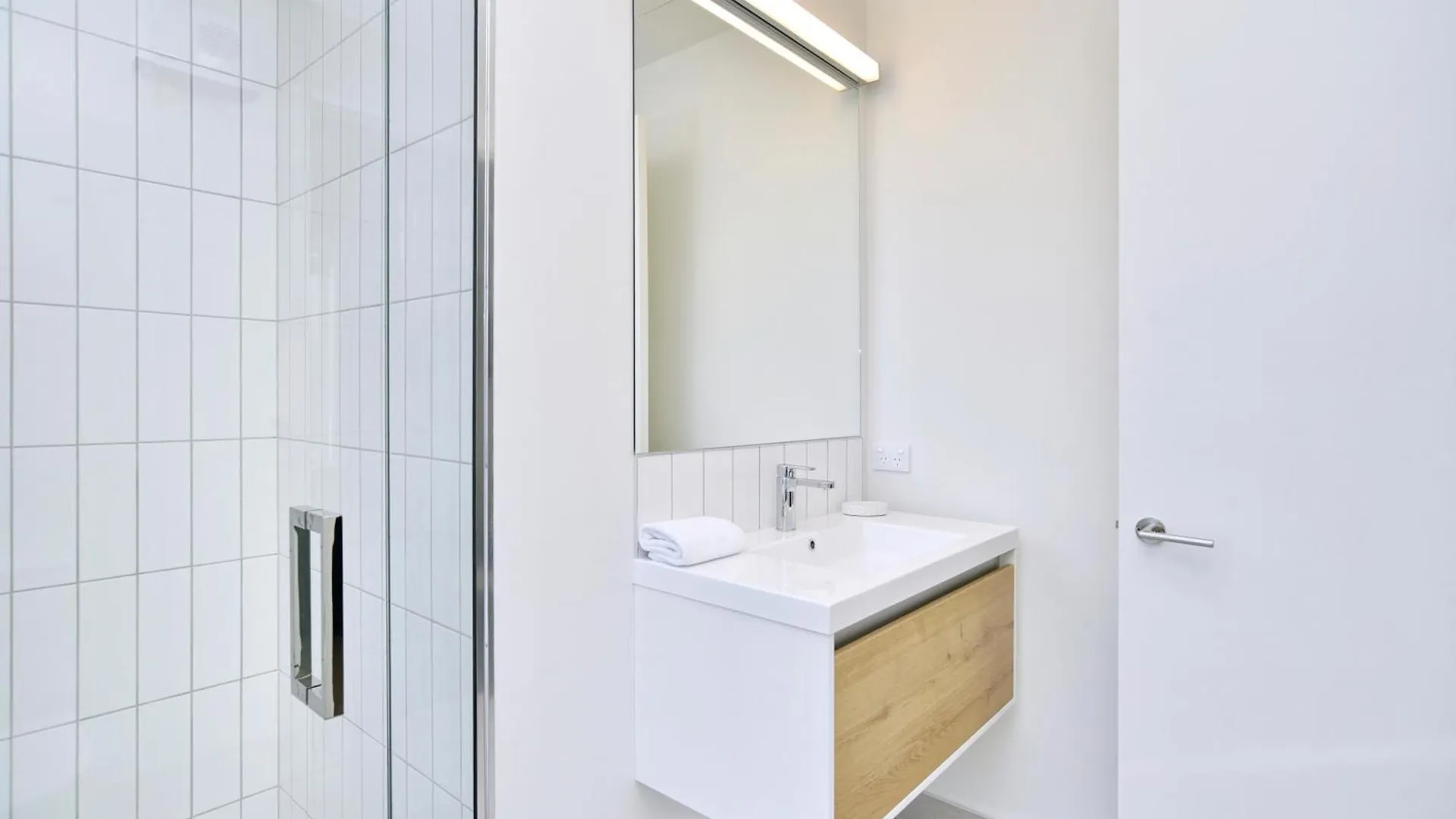 Hereford St Apartment - Christchurch Holiday Homes